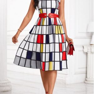 White Breathable Plaid Sleeveless Round Neck Dress