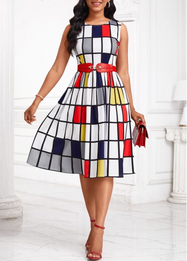White Breathable Plaid Sleeveless Round Neck Dress